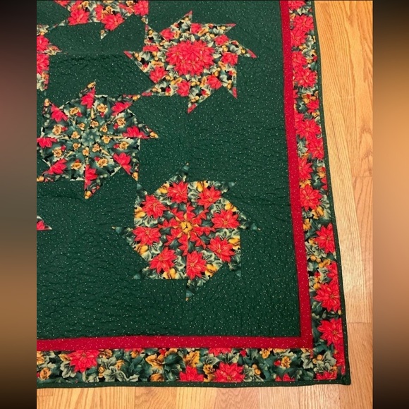 Handmade Vintage Christmas Quilt - Picture 7 of 8